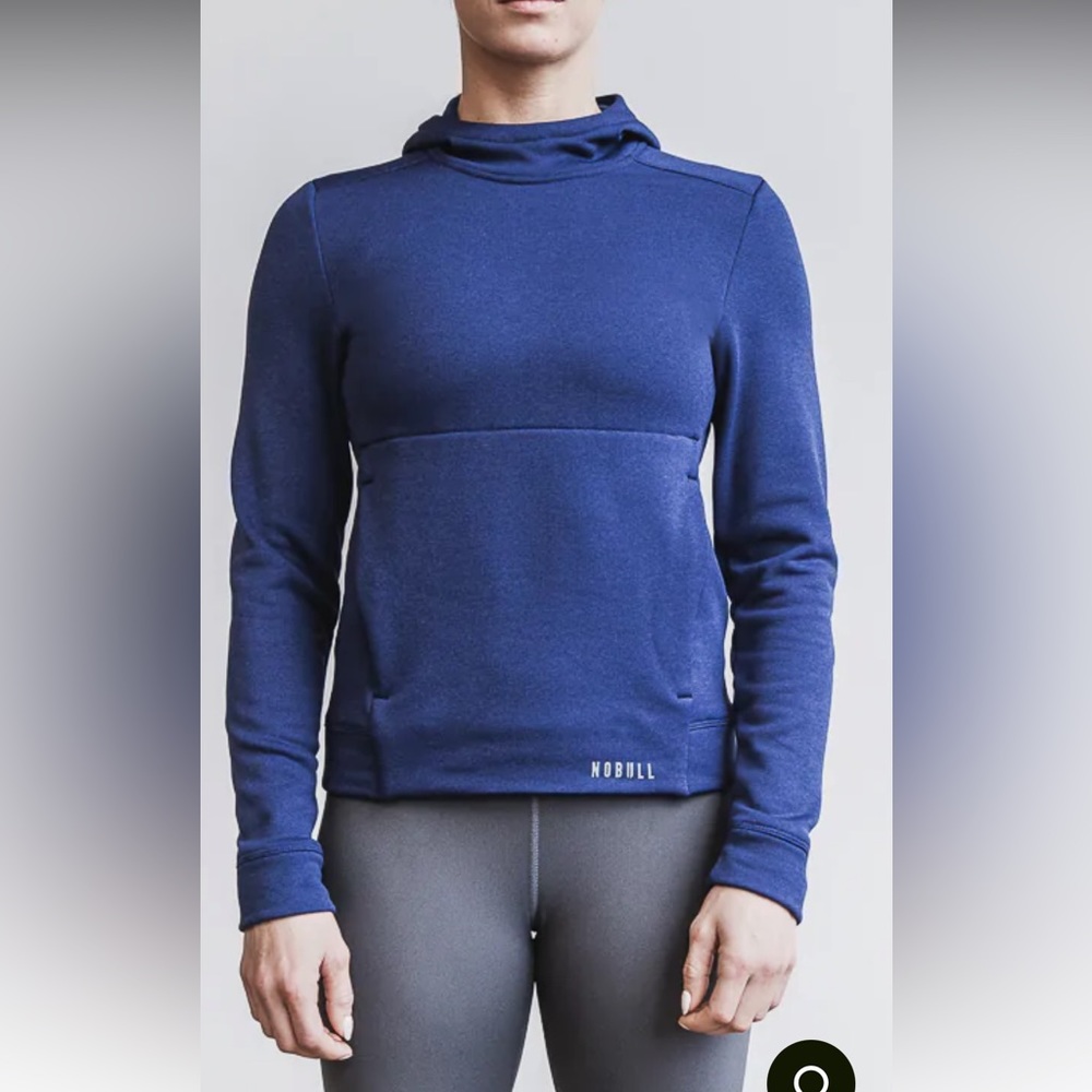 WOMEN'S PERFORMANCE PULLOVER HOODIE